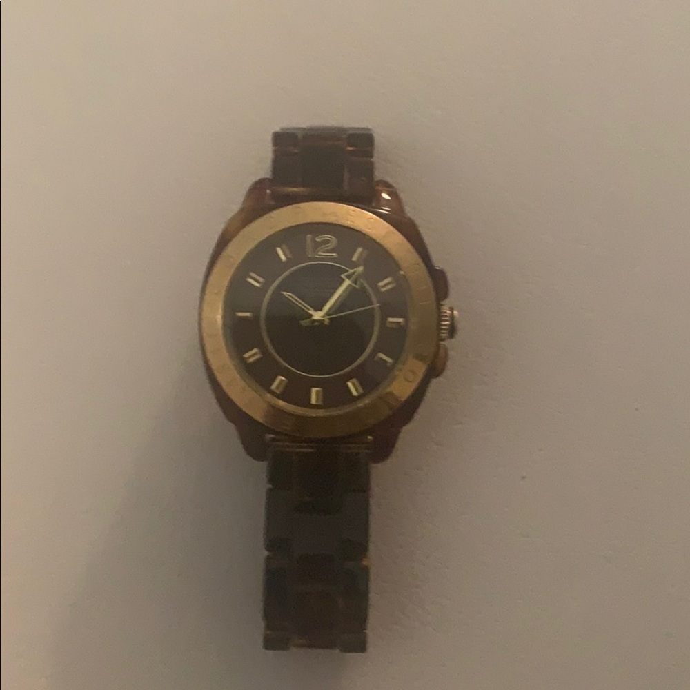 Coach Watch - Picture 1 of 1